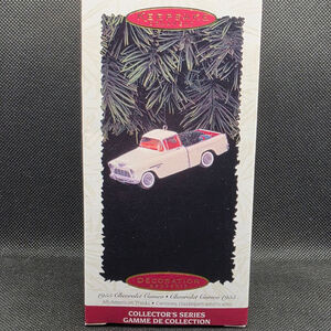 Hallmark Keepsake Ornament 1955 Chevrolet Cameo Truck vintage